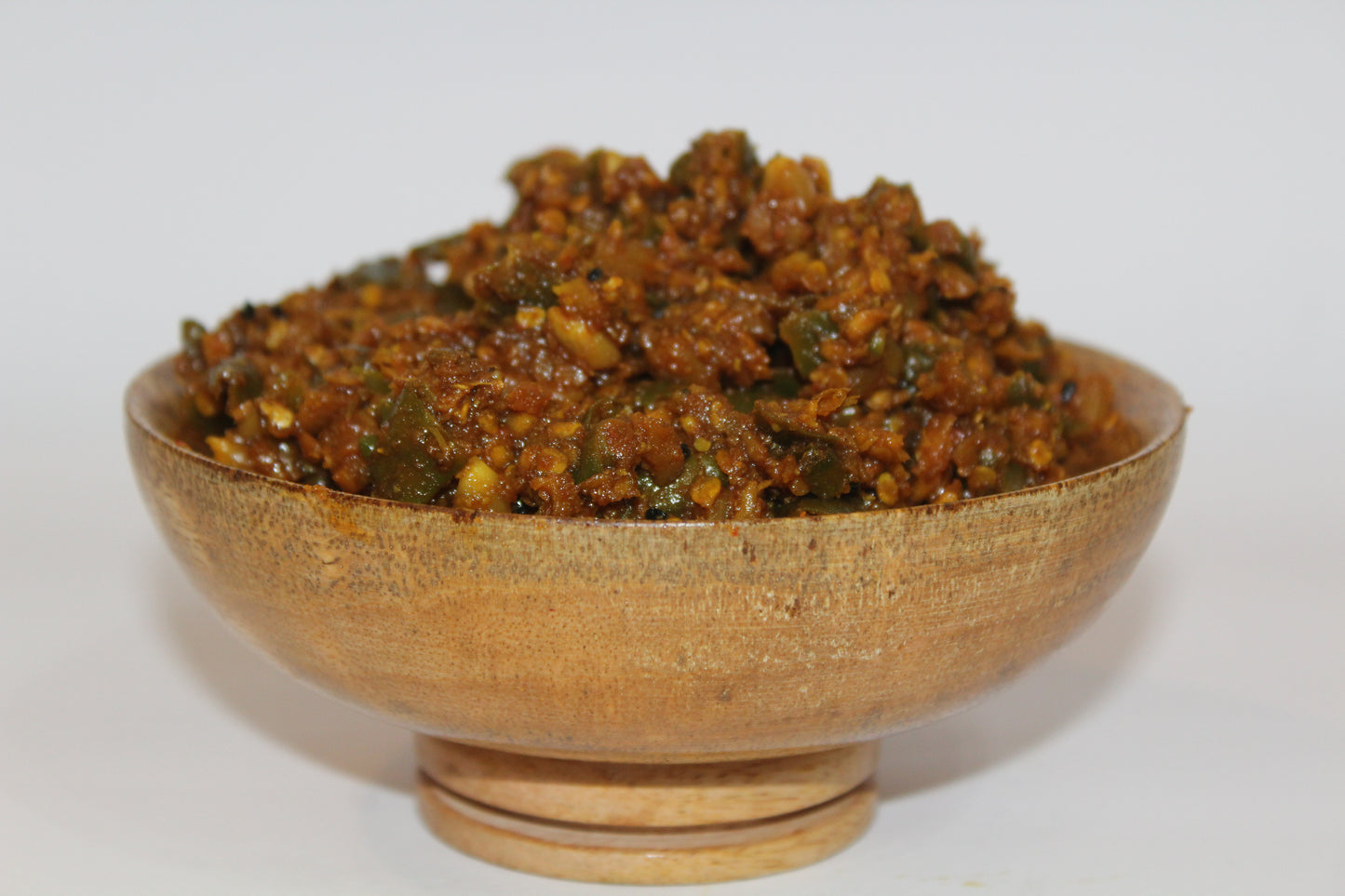 Adrak Lehsun Hari Mirch and Imli Pickle